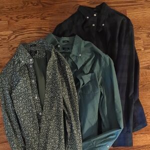 J. Crew Green Floral Button-Up Shirts
